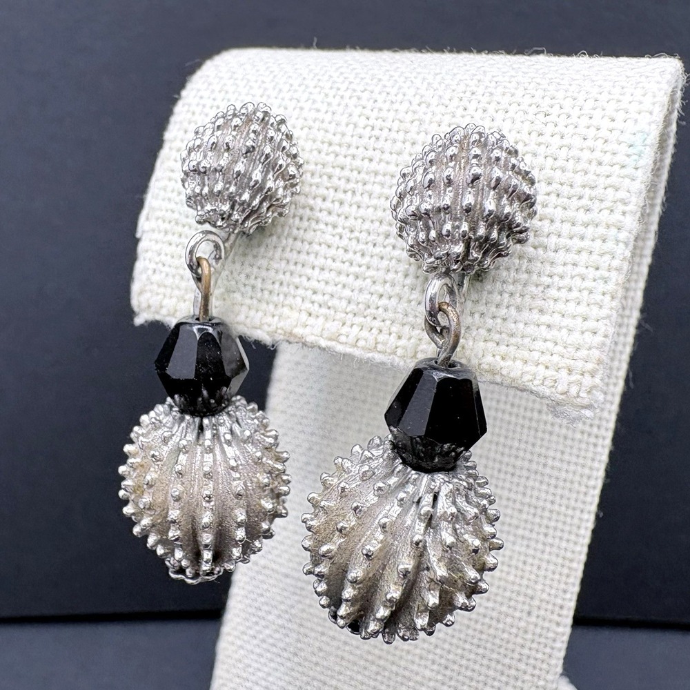 Vintage Crown Trifari Clip on Earrings Textured Spiky Dangle Drop Silver Tone